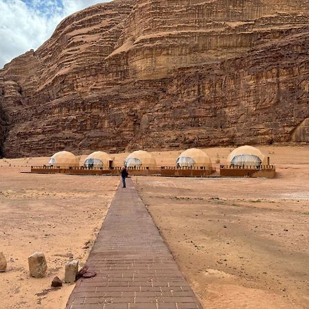 Sunrise Luxury Camp Hotel Wadi Rum Buitenkant foto
