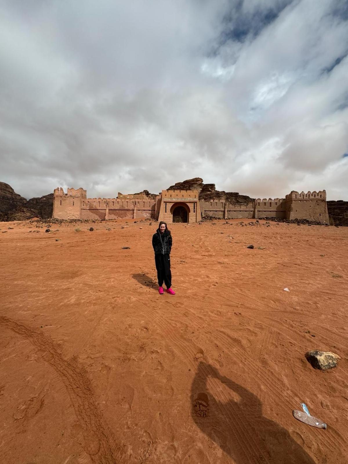 Sunrise Luxury Camp Hotel Wadi Rum Buitenkant foto