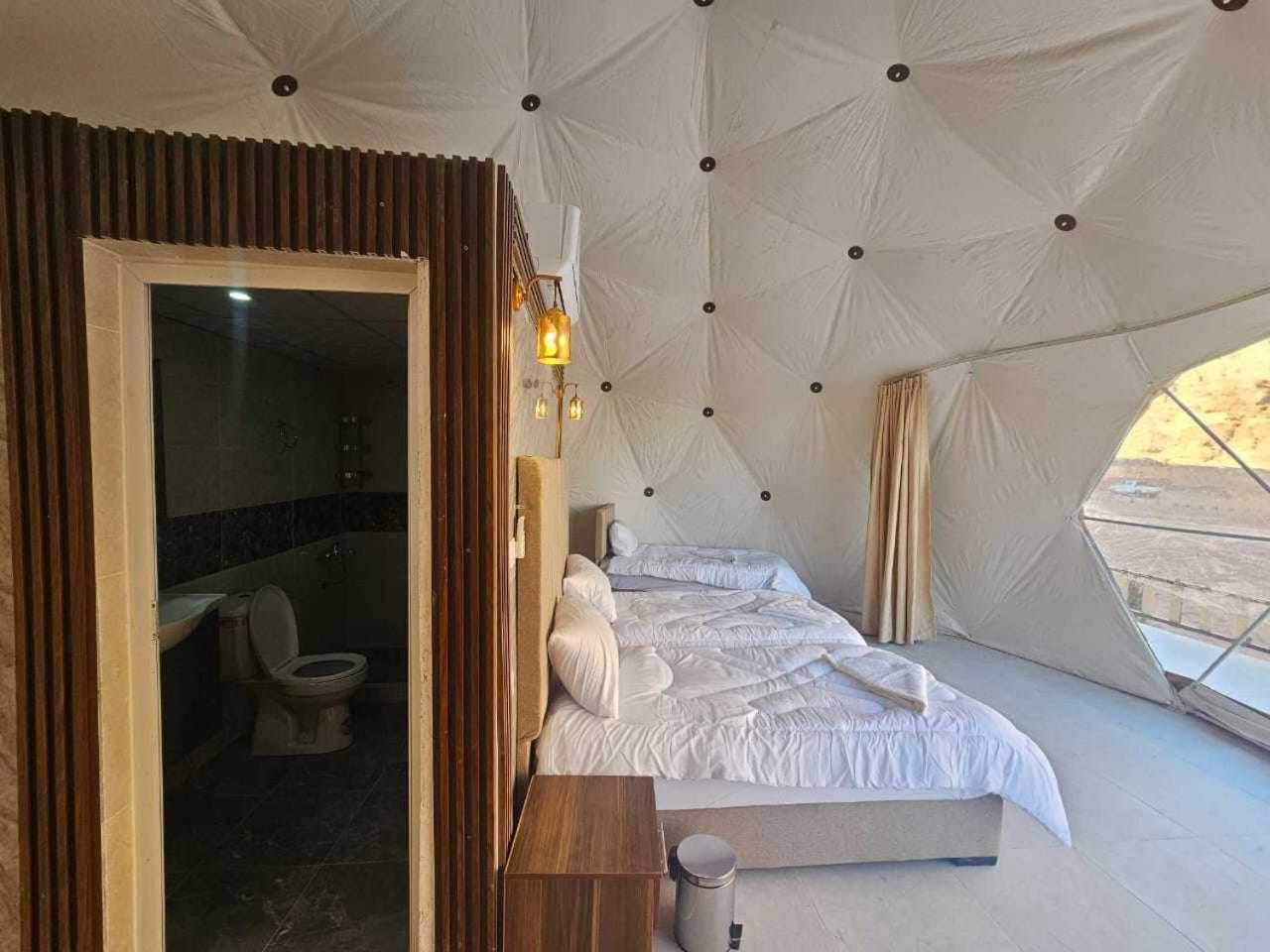 Sunrise Luxury Camp Hotel Wadi Rum Buitenkant foto