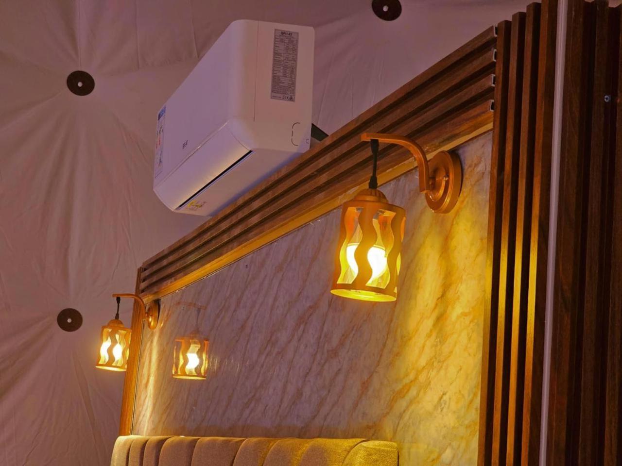 Sunrise Luxury Camp Hotel Wadi Rum Buitenkant foto