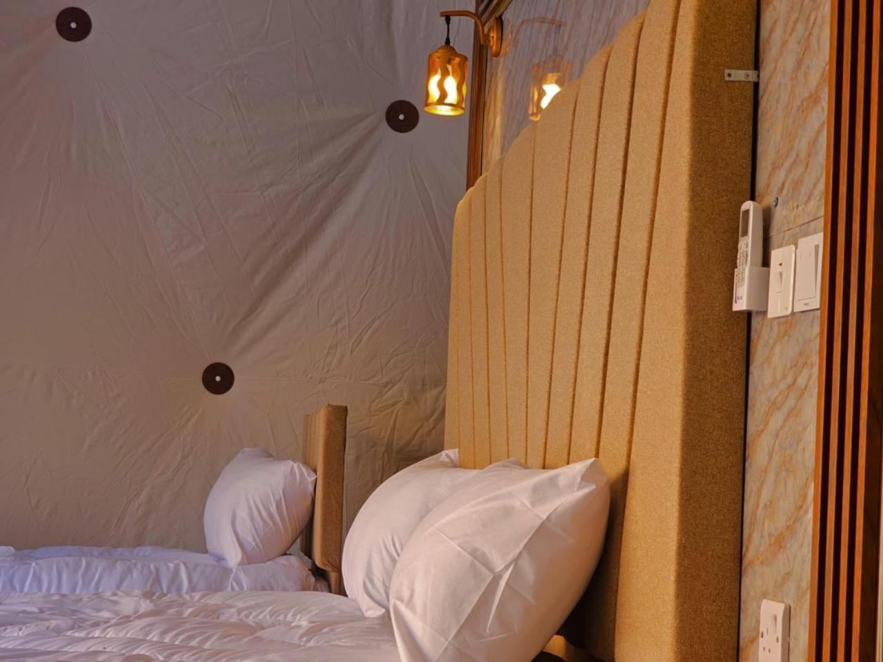 Sunrise Luxury Camp Hotel Wadi Rum Buitenkant foto